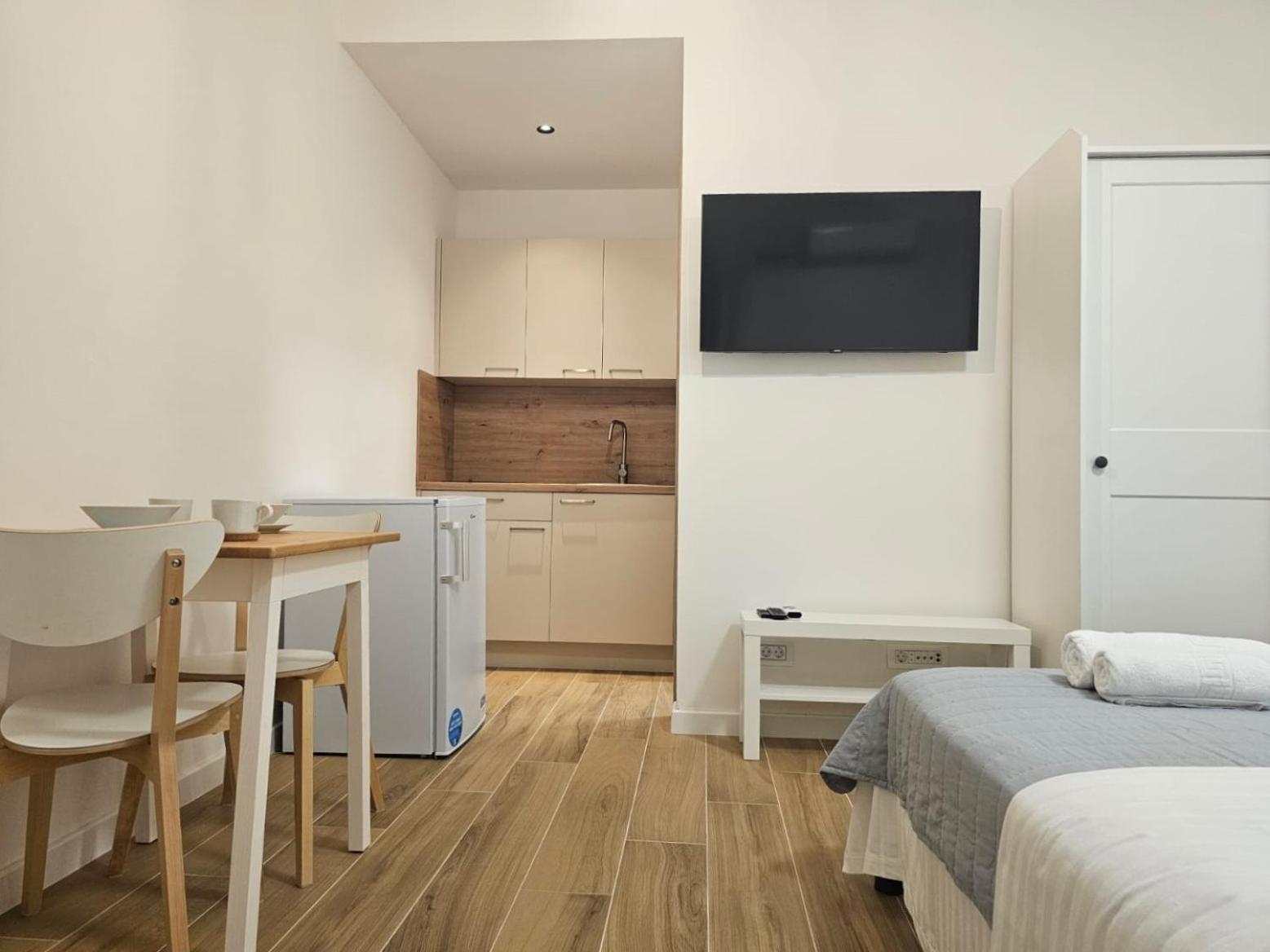 Apartments Miamare Primosten Room photo